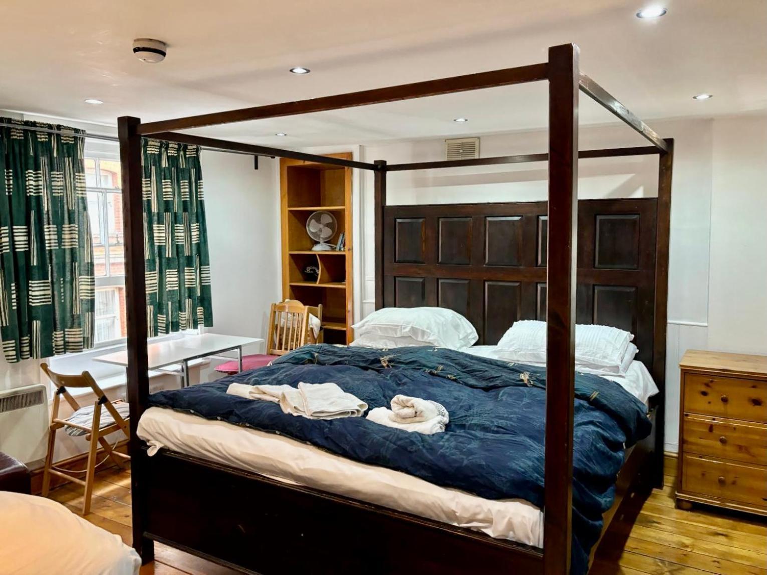 Stay In Bloomsbury London Bagian luar foto