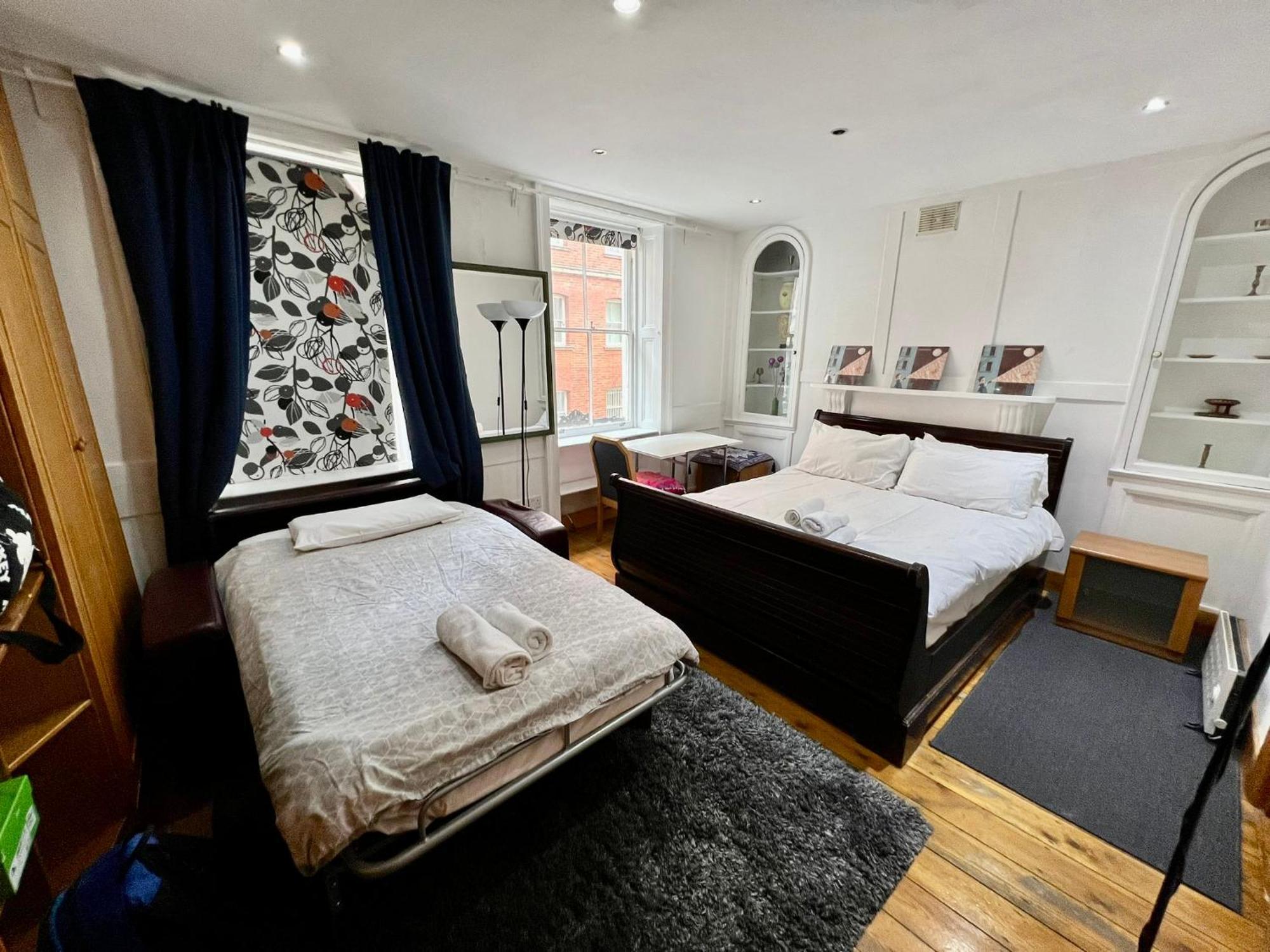 Stay In Bloomsbury London Bagian luar foto